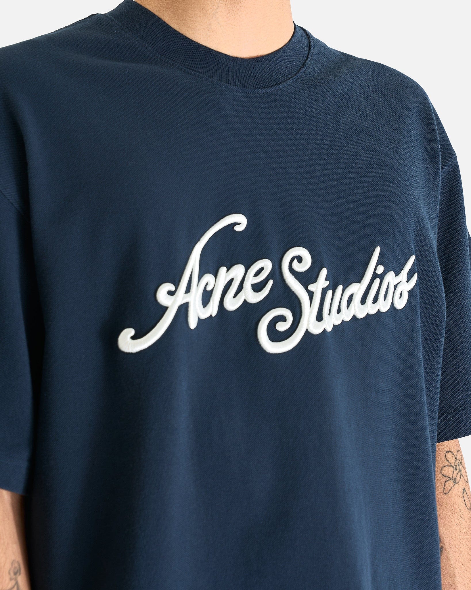 Logo T-Shirt in Deep Blue - Image 5