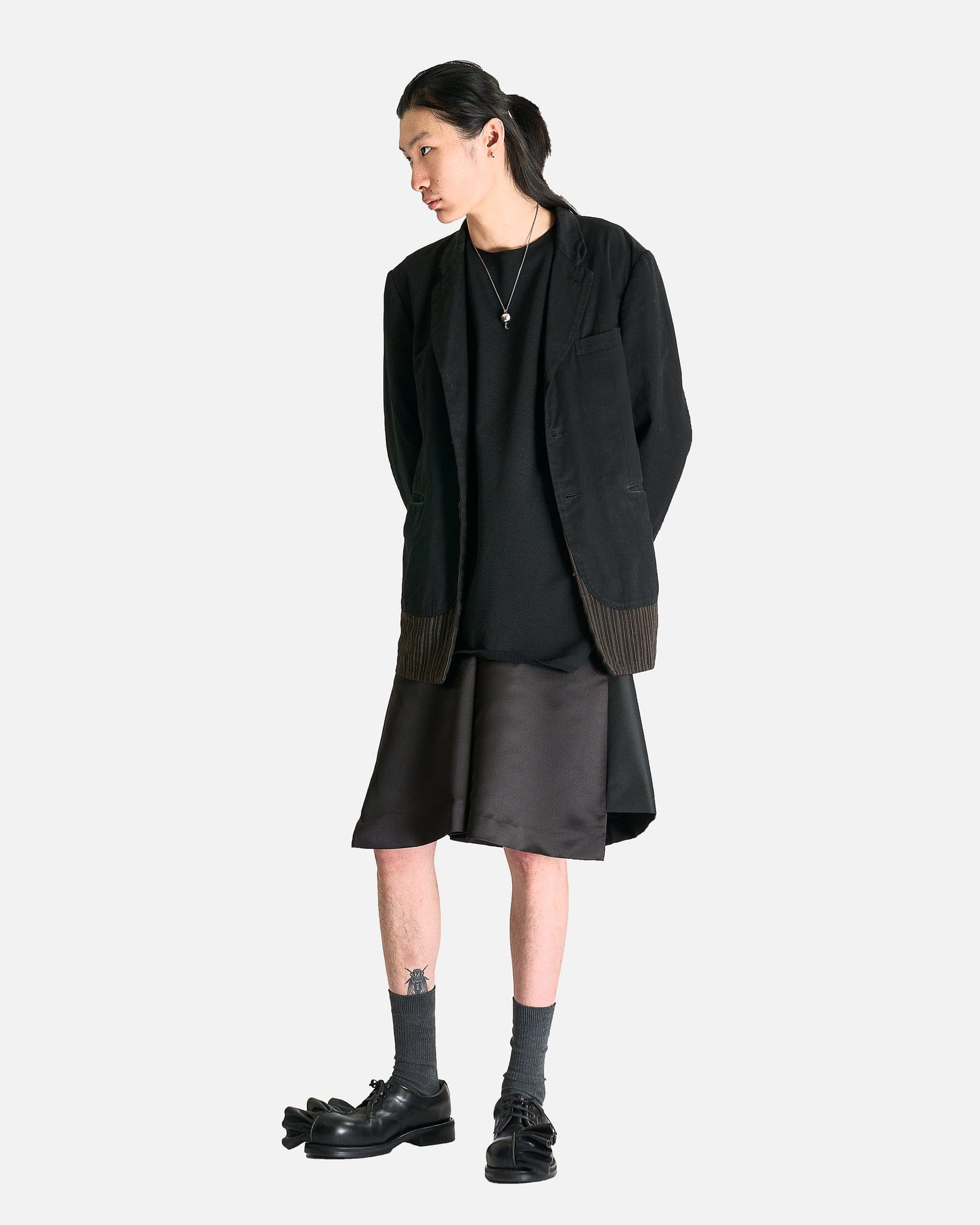 Shorts in Black - Image 6