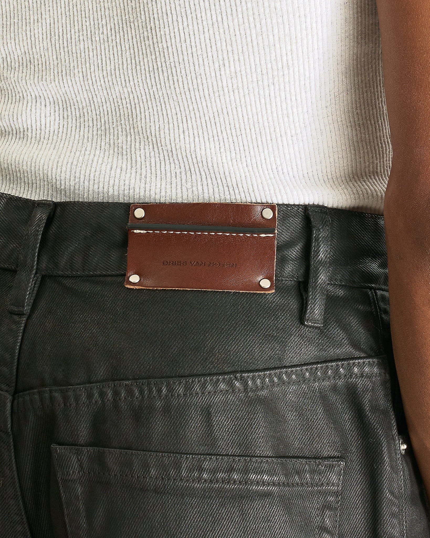 Pine Den Pants in Black - Image 5