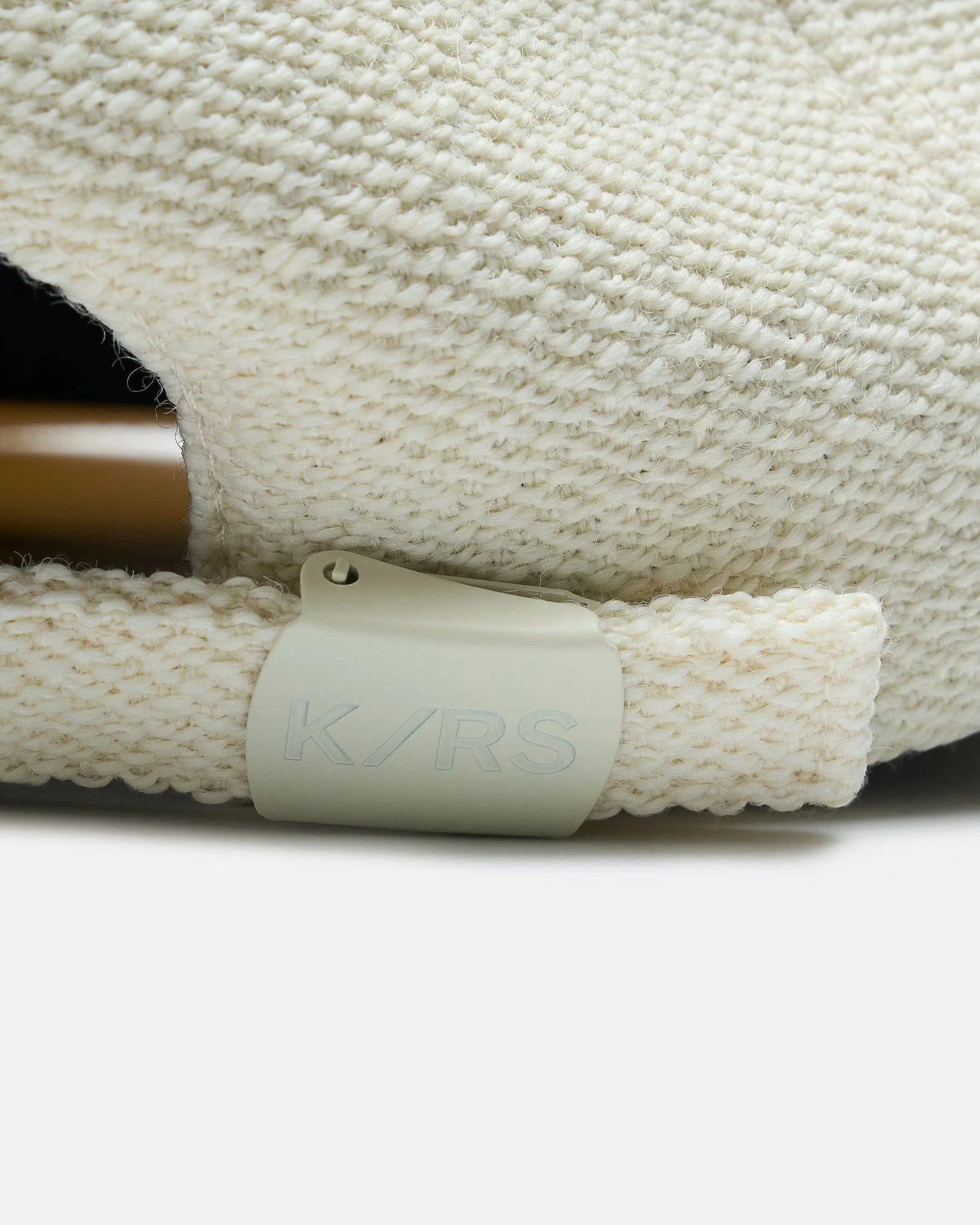 Vidar Cap in Off White - Image 4