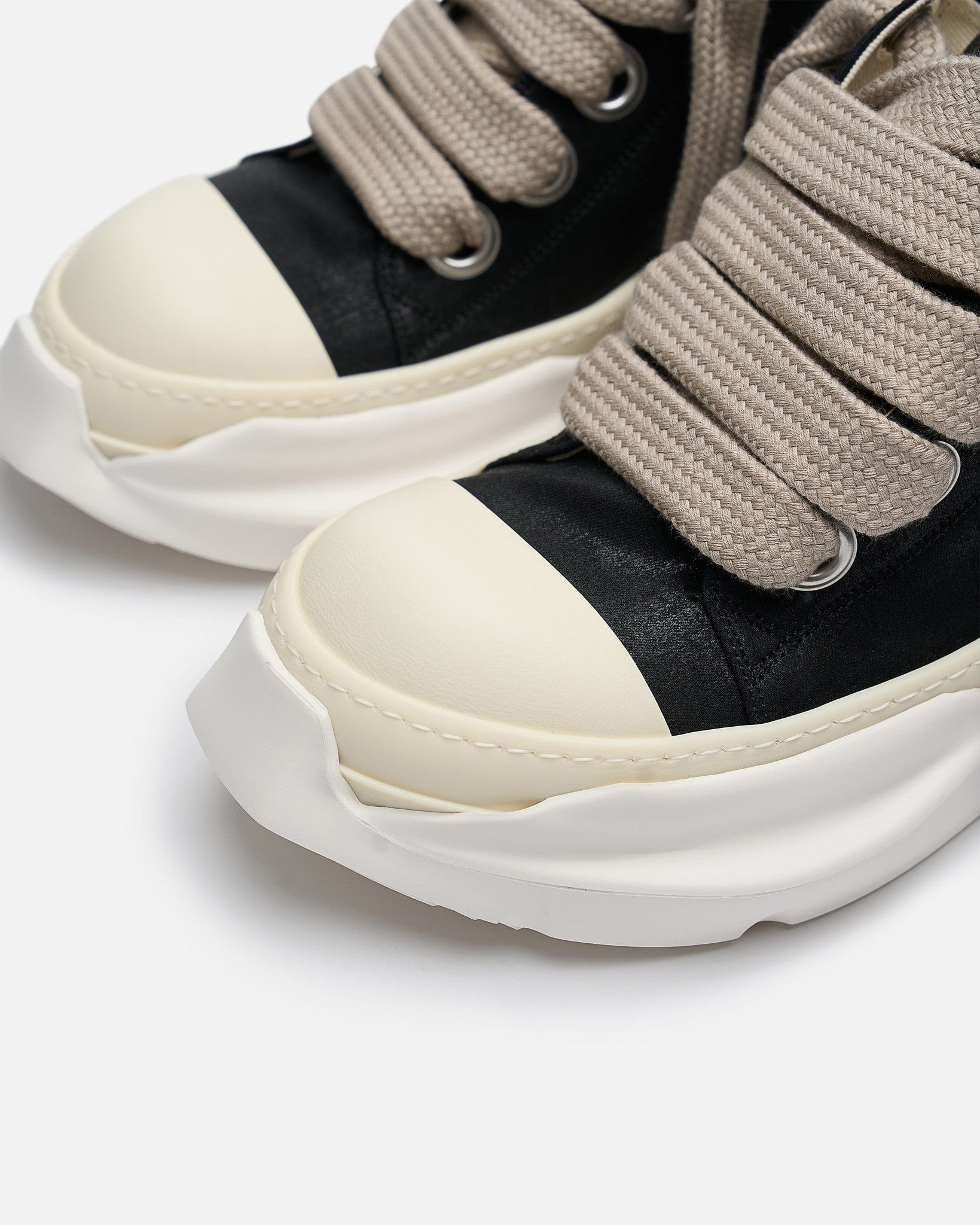 Jumbo Laces Abstract in Black/Milk - Image 5