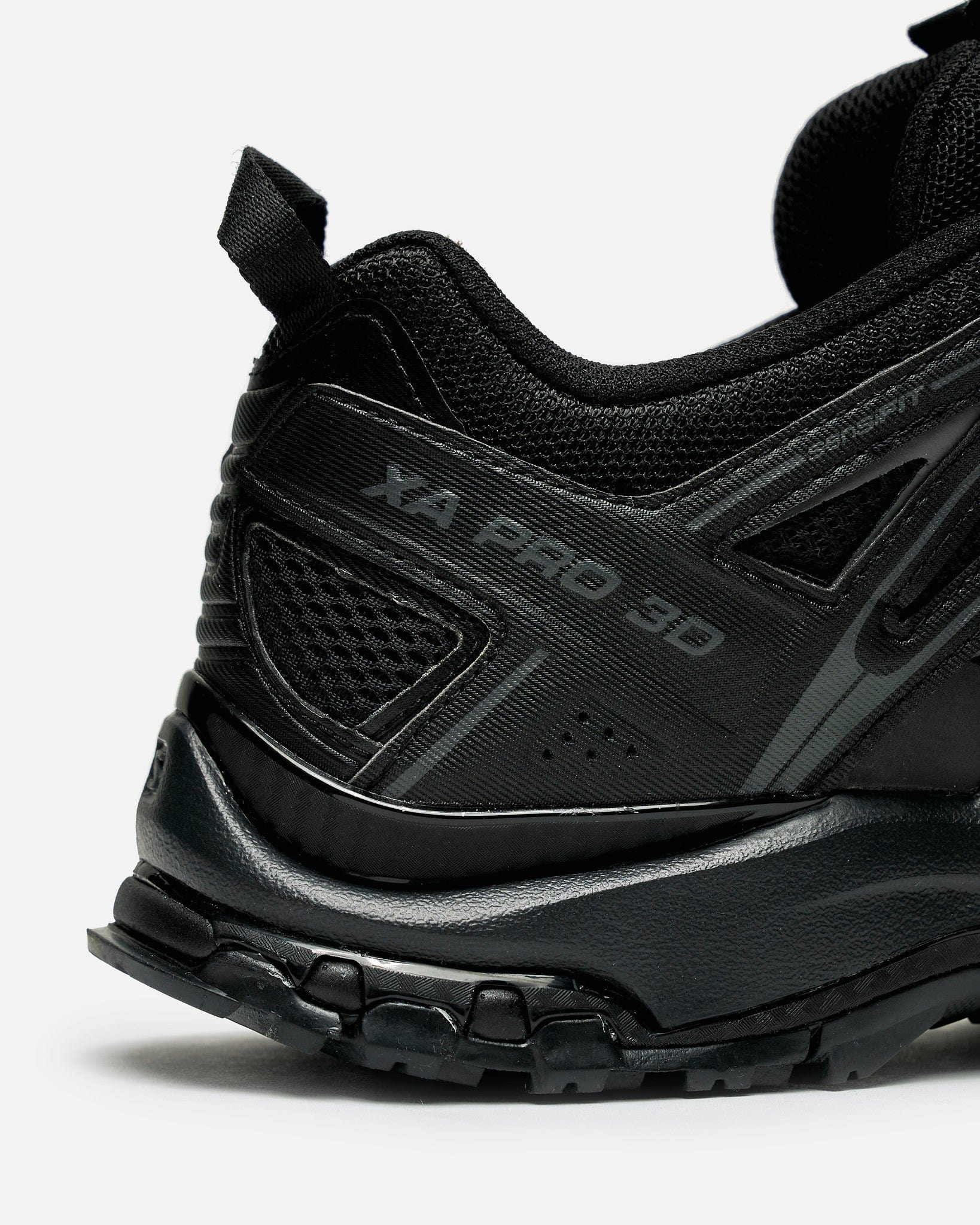 XA Pro 3D in Black/Magnet - Image 6